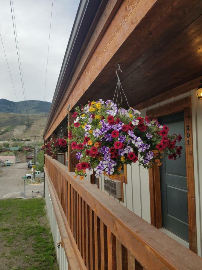 406 Lodge At Yellowstone Gardiner Eksteriør billede